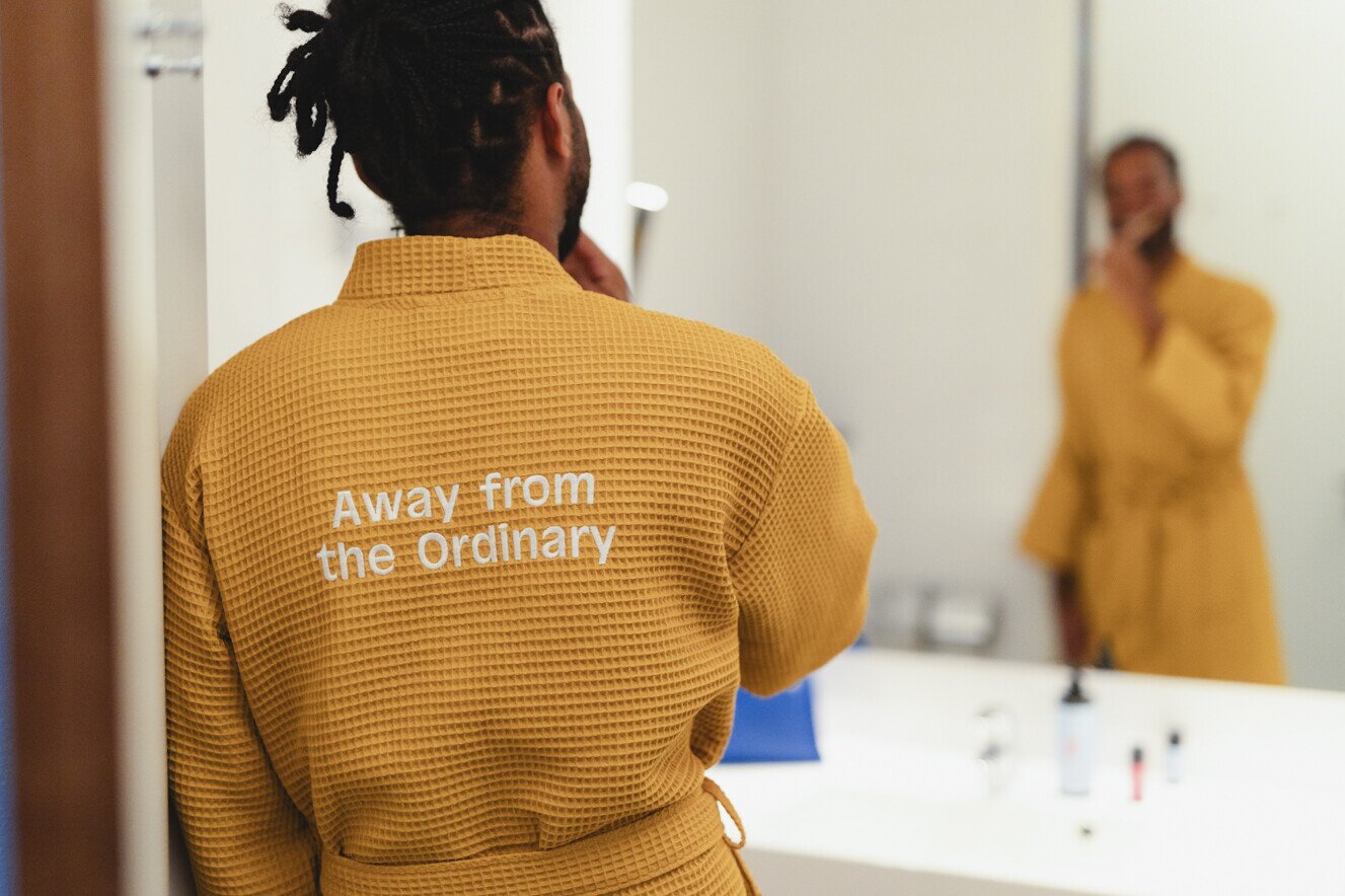 Fresh morning vibes in modern bathroom - Hotel Casa Amsterdam.